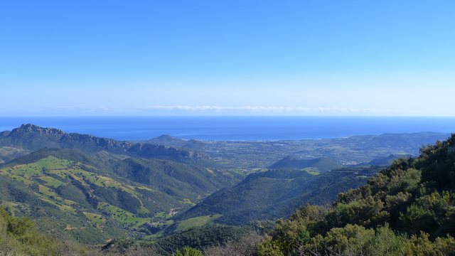 Blick auf Küste vom Monte Albo